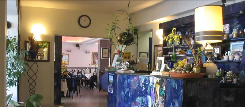 Hotel Torre Antica Loano Bagian luar foto